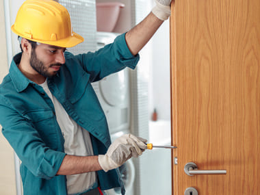 Fixing Squeaky Doors handyman service